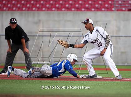 Thumbnail 3 in Corsicana vs. Mansfield Timberview (UIL 5A Area Playoff) photogallery.