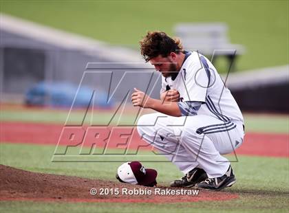 Thumbnail 2 in Corsicana vs. Mansfield Timberview (UIL 5A Area Playoff) photogallery.
