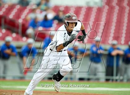Thumbnail 3 in Corsicana vs. Mansfield Timberview (UIL 5A Area Playoff) photogallery.