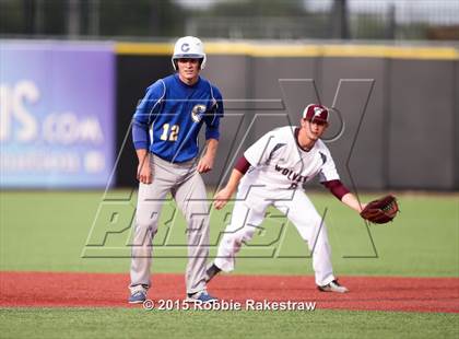 Thumbnail 1 in Corsicana vs. Mansfield Timberview (UIL 5A Area Playoff) photogallery.
