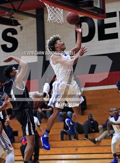 Thumbnail 1 in West Craven vs. Havelock  (Craven County Christmas Tournament) photogallery.