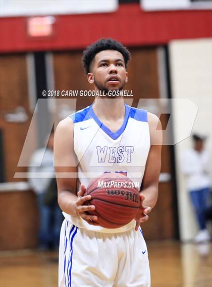 Thumbnail 2 in West Craven vs. Havelock  (Craven County Christmas Tournament) photogallery.
