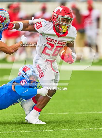 Thumbnail 1 in Westlake vs. North Shore (UIL 6A D1 Football Semifinal) photogallery.