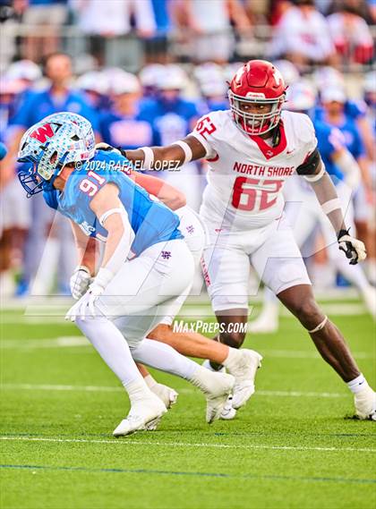 Thumbnail 3 in Westlake vs. North Shore (UIL 6A D1 Football Semifinal) photogallery.
