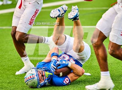 Thumbnail 1 in Westlake vs. North Shore (UIL 6A D1 Football Semifinal) photogallery.