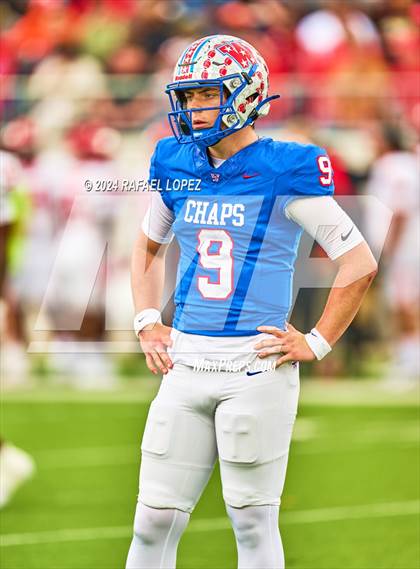Thumbnail 2 in Westlake vs. North Shore (UIL 6A D1 Football Semifinal) photogallery.