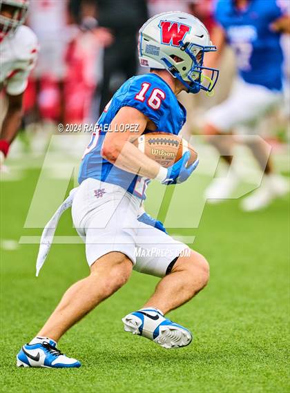 Thumbnail 1 in Westlake vs. North Shore (UIL 6A D1 Football Semifinal) photogallery.
