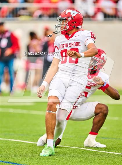 Thumbnail 1 in Westlake vs. North Shore (UIL 6A D1 Football Semifinal) photogallery.