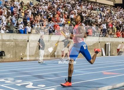 Thumbnail 1 in CIF State Track and Field Championships (Boys Track Events Finals) photogallery.