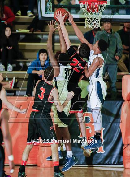 Thumbnail 2 in Loyola @ Beverly Hills (Beverly Hills 75th Sax Elliot Tournament) photogallery.