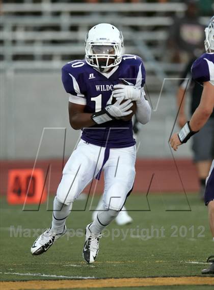 Thumbnail 3 in Franklin vs. Thousand Oaks (Battle for Veterans) photogallery.