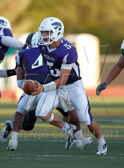 Thumbnail 1 in Franklin vs. Thousand Oaks (Battle for Veterans) photogallery.