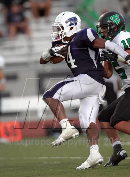 Thumbnail 1 in Franklin vs. Thousand Oaks (Battle for Veterans) photogallery.