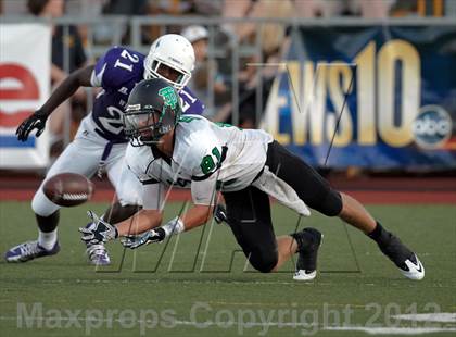Thumbnail 2 in Franklin vs. Thousand Oaks (Battle for Veterans) photogallery.