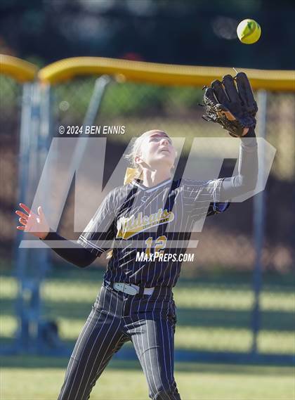 Thumbnail 3 in Citizens Christian Academy vs. Crisp Academy (GIAA 1A State Championship) photogallery.