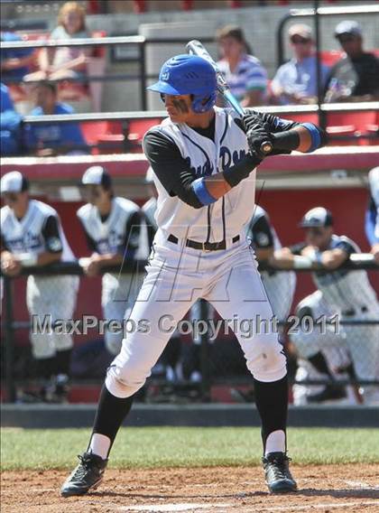 Thumbnail 2 in Parker vs. La Jolla Country Day (CIF SDS D4 Final) photogallery.