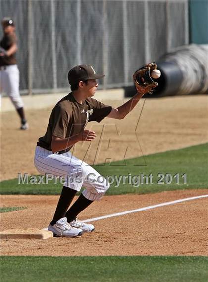Thumbnail 2 in Parker vs. La Jolla Country Day (CIF SDS D4 Final) photogallery.