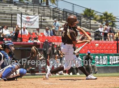 Thumbnail 2 in Parker vs. La Jolla Country Day (CIF SDS D4 Final) photogallery.