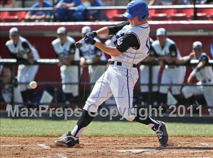 Thumbnail 2 in Parker vs. La Jolla Country Day (CIF SDS D4 Final) photogallery.