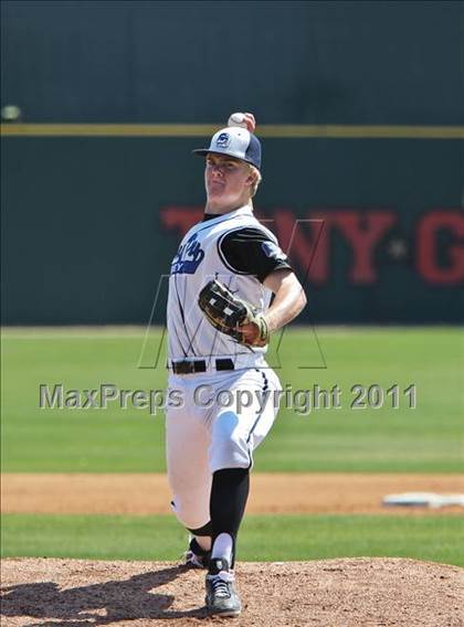 Thumbnail 1 in Parker vs. La Jolla Country Day (CIF SDS D4 Final) photogallery.