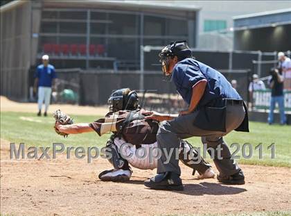 Thumbnail 2 in Parker vs. La Jolla Country Day (CIF SDS D4 Final) photogallery.