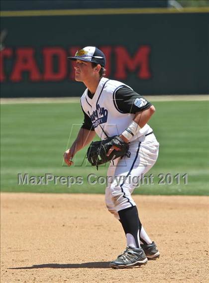 Thumbnail 2 in Parker vs. La Jolla Country Day (CIF SDS D4 Final) photogallery.
