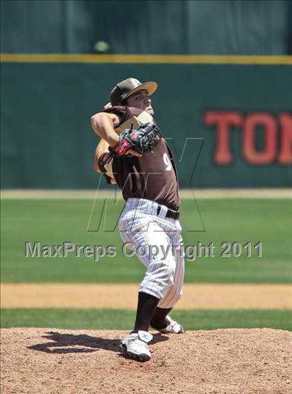 Thumbnail 1 in Parker vs. La Jolla Country Day (CIF SDS D4 Final) photogallery.