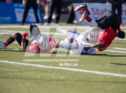 Thumbnail 1 in Westlake v San Antonio Stevens (UIL 6A D1 Regional Playoff) photogallery.