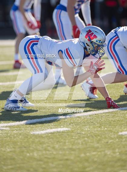 Thumbnail 2 in Westlake v San Antonio Stevens (UIL 6A D1 Regional Playoff) photogallery.
