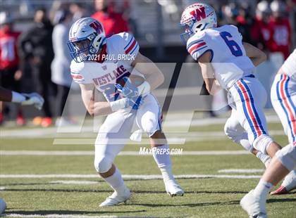 Thumbnail 1 in Westlake v San Antonio Stevens (UIL 6A D1 Regional Playoff) photogallery.
