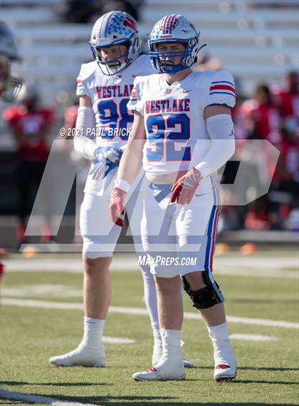 Thumbnail 2 in Westlake v San Antonio Stevens (UIL 6A D1 Regional Playoff) photogallery.