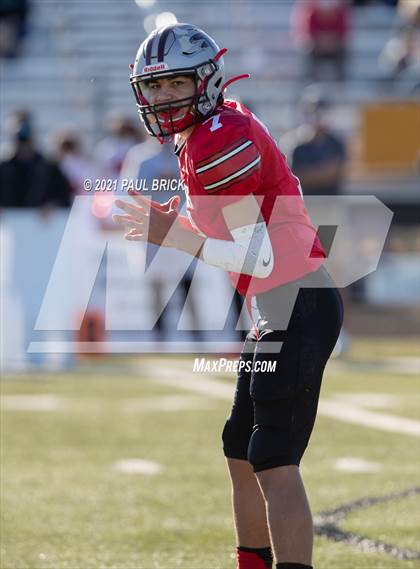 Thumbnail 3 in Westlake v San Antonio Stevens (UIL 6A D1 Regional Playoff) photogallery.