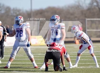 Thumbnail 2 in Westlake v San Antonio Stevens (UIL 6A D1 Regional Playoff) photogallery.