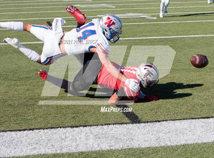 Thumbnail 3 in Westlake v San Antonio Stevens (UIL 6A D1 Regional Playoff) photogallery.