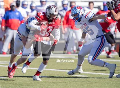 Thumbnail 1 in Westlake v San Antonio Stevens (UIL 6A D1 Regional Playoff) photogallery.