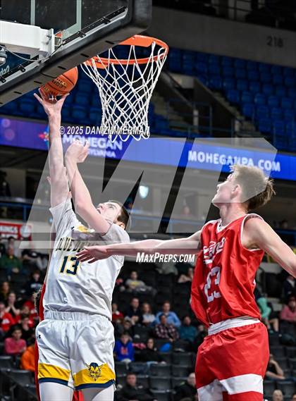 Thumbnail 2 in Lackawanna Trail vs Old Forge (PIAA District 2 Class 2A Final) photogallery.