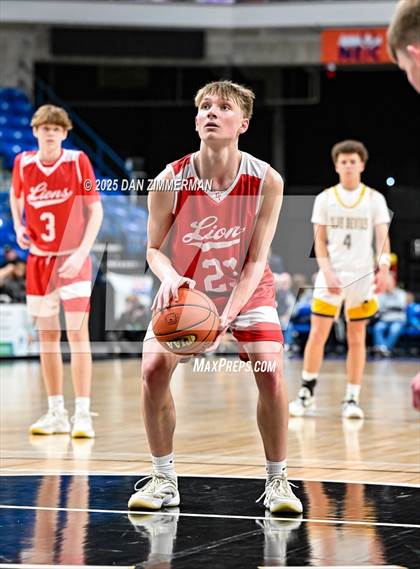 Thumbnail 2 in Lackawanna Trail vs Old Forge (PIAA District 2 Class 2A Final) photogallery.