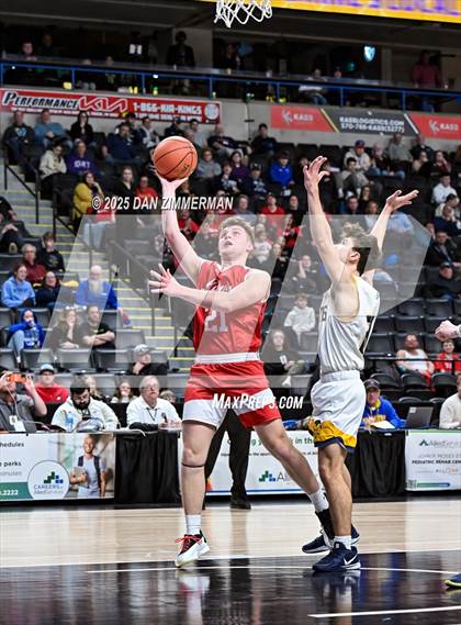 Thumbnail 1 in Lackawanna Trail vs Old Forge (PIAA District 2 Class 2A Final) photogallery.