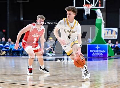 Thumbnail 3 in Lackawanna Trail vs Old Forge (PIAA District 2 Class 2A Final) photogallery.