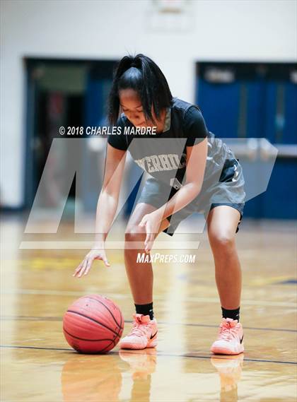 Thumbnail 1 in Overhills @ Cape Fear photogallery.
