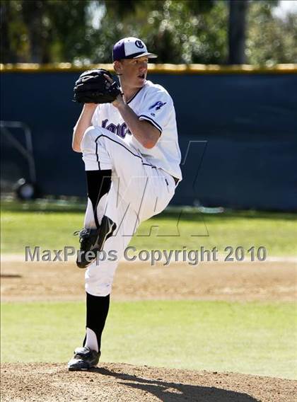 Thumbnail 1 in Escondido @ Carlsbad photogallery.
