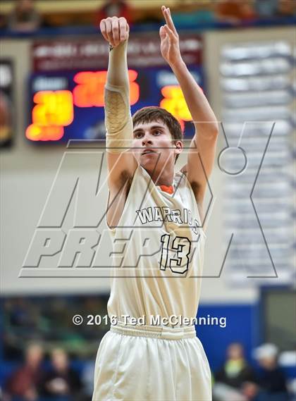 Thumbnail 2 in Lamar vs. Valley Springs (AAA 3A Round Two State Playoff) photogallery.