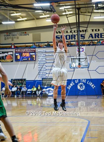 Thumbnail 3 in Lamar vs. Valley Springs (AAA 3A Round Two State Playoff) photogallery.