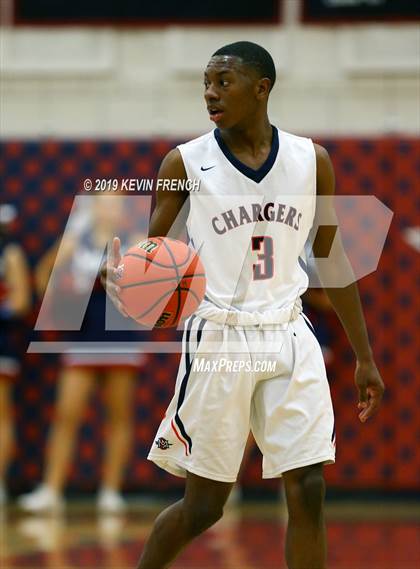 Thumbnail 1 in North vs McClintock (McClintock Holiday Tournament) photogallery.