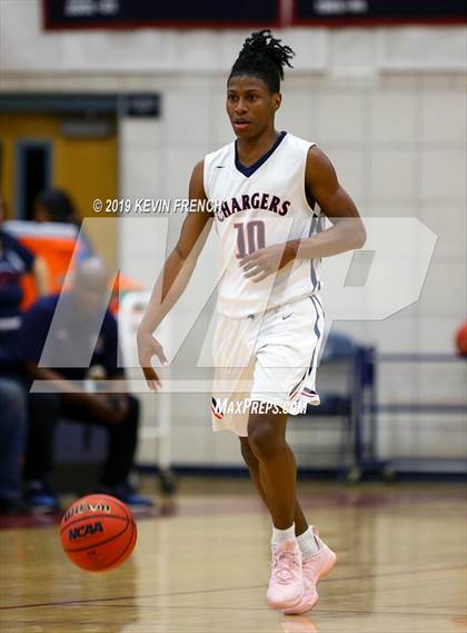 Thumbnail 3 in North vs McClintock (McClintock Holiday Tournament) photogallery.