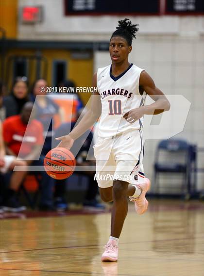 Thumbnail 1 in North vs McClintock (McClintock Holiday Tournament) photogallery.