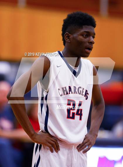 Thumbnail 2 in North vs McClintock (McClintock Holiday Tournament) photogallery.