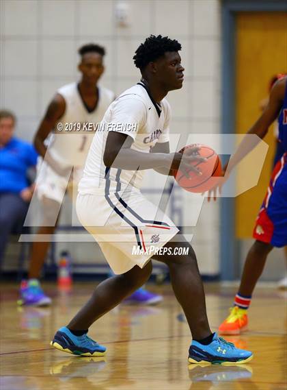 Thumbnail 3 in North vs McClintock (McClintock Holiday Tournament) photogallery.