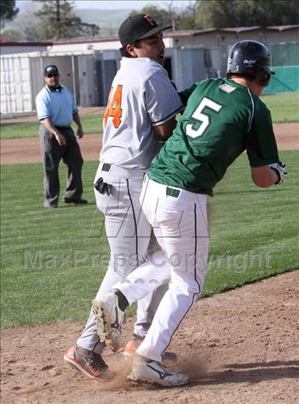 Thumbnail 3 in Pittsburg @ Livermore photogallery.