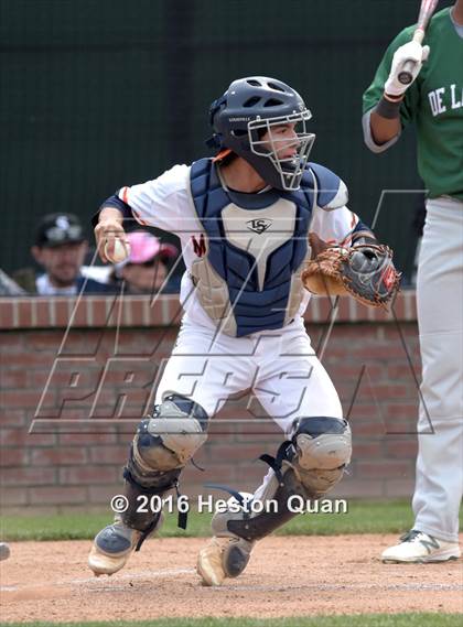 Thumbnail 1 in Roosevelt vs. De La Salle (Hard 9 National Classic) photogallery.
